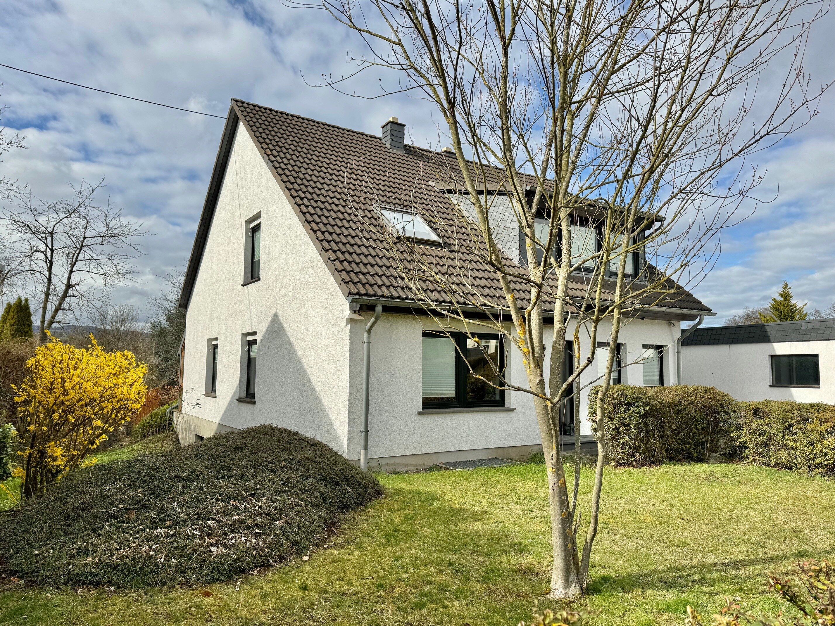 Einfamilienhaus zum Kauf 479.000 € 6 Zimmer 152 m²<br/>Wohnfläche 1.132 m²<br/>Grundstück Mendig 56743