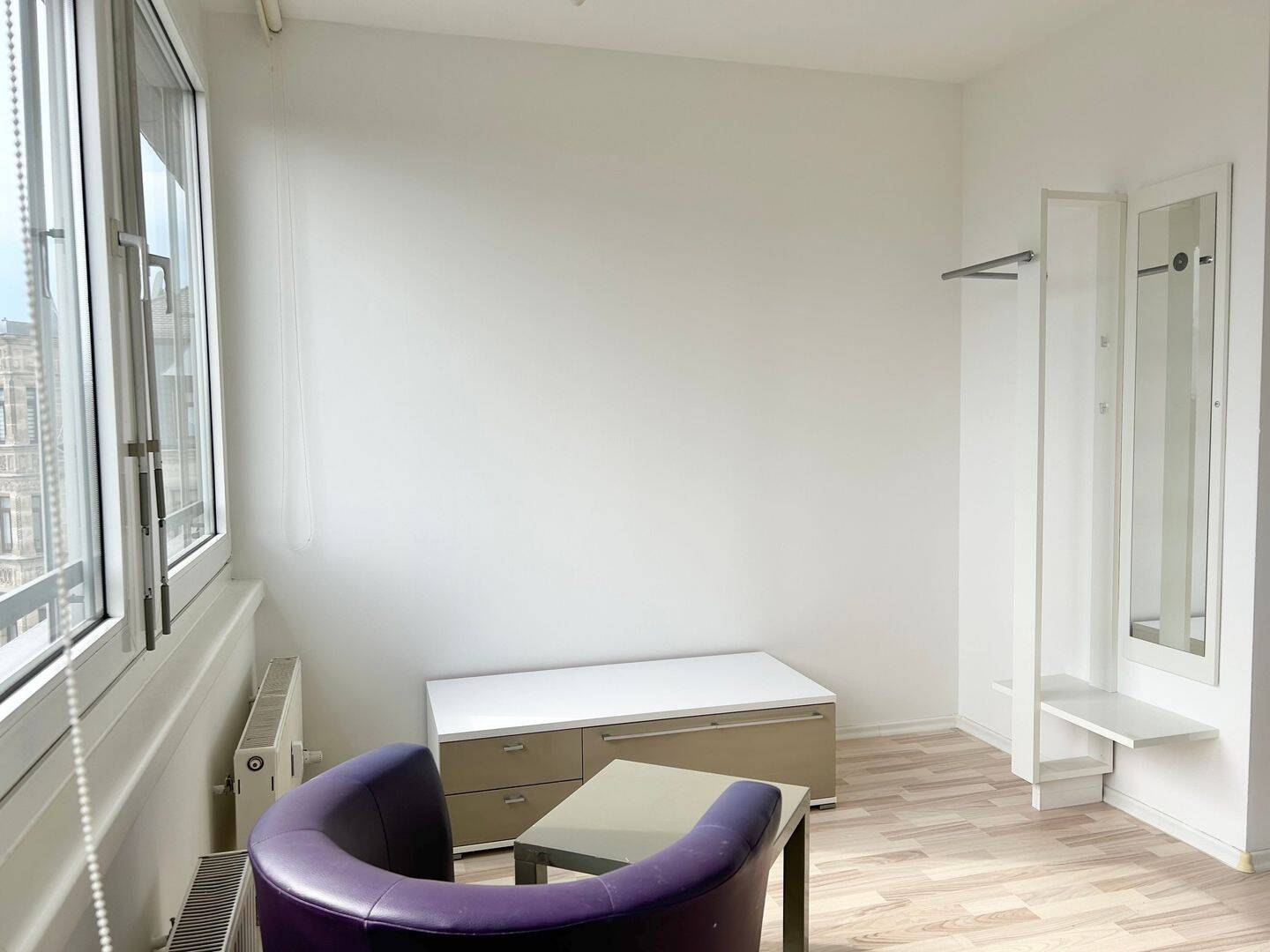 Property thumbnail 11