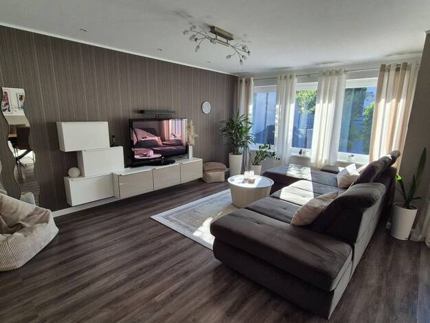 Reihenmittelhaus zum Kauf provisionsfrei 475.000 € 5 Zimmer 140 m² 206 m² Grundstück frei ab 01.10.2026 Gartenstadt Schweinfurt 97424