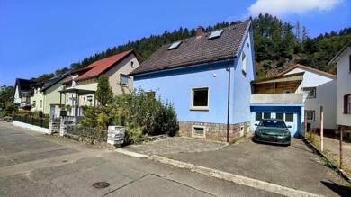 Mehrfamilienhaus zum Kauf 339.000 € 7 Zimmer 140 m² 345 m² Grundstück Weinheim Weinheim 69469