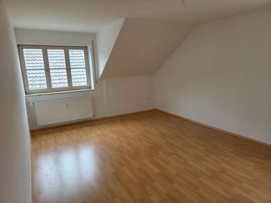 Wohnung zur Miete 1.150 € 5 Zimmer 137 m² Dachgeschoss, 1. Geschoss frei ab sofort Obere Marktstraße 2 Gaimersheim Gaimersheim 85080