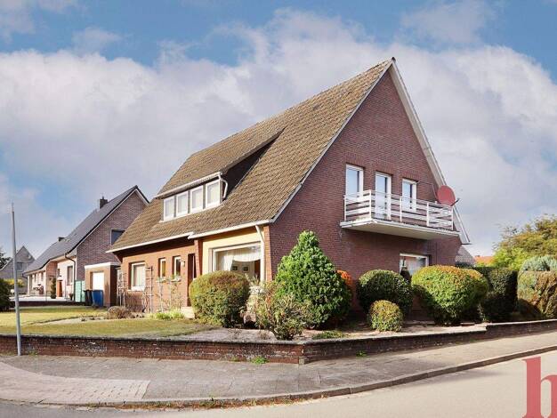 Haus zum Kauf 319.500 € 6 Zimmer 163 m² 924 m² Grundstück Lohne 49393