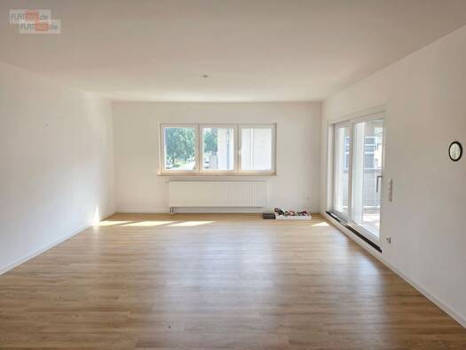 Wohnung zur Miete 1.100 € 3 Zimmer 100 m² frei ab sofort Kernstadt Paderborn 33102