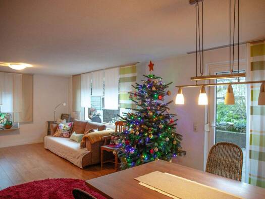 Doppelhaushälfte zum Kauf 348.000 € 5 Zimmer 138 m² 477 m² Grundstück Schramberg 78713