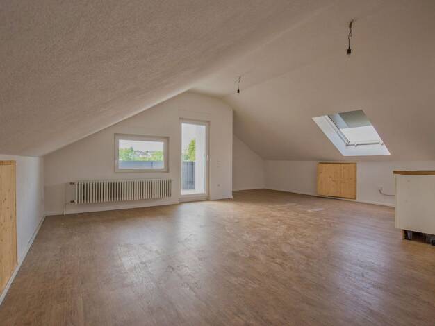 Wohnung zur Miete 850 € 2 Zimmer 56,8 m² Dachgeschoss, 3. Geschoss frei ab 01.08.2025 Im Teich 3 Faurndau Göppingen 73035