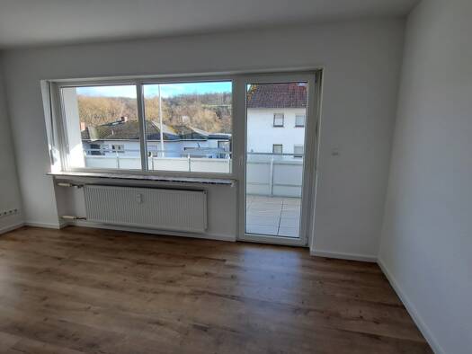 Wohnung zur Miete 800 € 4 Zimmer 89 m² Geschoss EG/2 frei ab 01.05.2026 Eisenbach Selters 65618