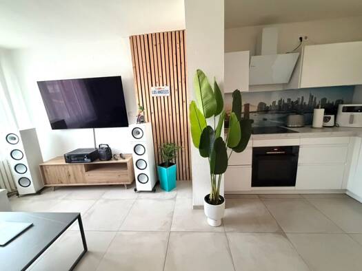 Wohnung zum Kauf provisionsfrei 130.000 € 1,5 Zimmer 32 m² Geschoss 2/3 frei ab sofort Bad Säckingen Bad Säckingen 79713