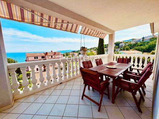 Wohnung zur Miete 1.800 € 4 Zimmer 128 m² 2. Geschoss Ičići, Opatija - Okolica Opatija 51410