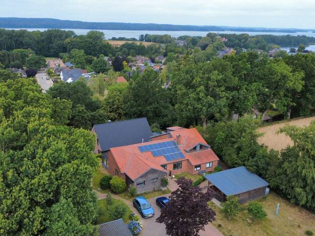 Mehrfamilienhaus zum Kauf 799.000 € 12 Zimmer 356,7 m² 3.647 m² Grundstück Bosau Bosau 23715
