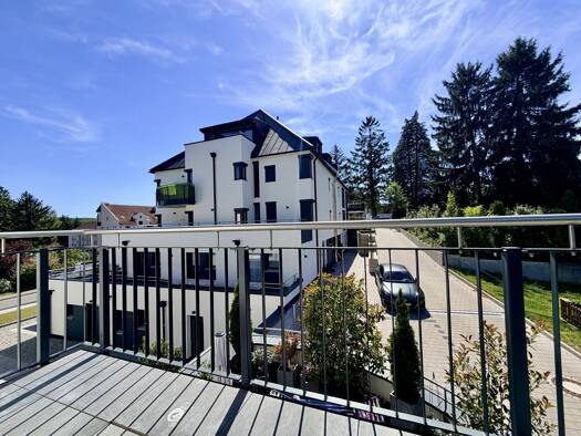 Wohnung zur Miete 950 € 3 Zimmer 84,5 m² 2. Geschoss frei ab sofort Eggenfelden Eggenfelden 84307