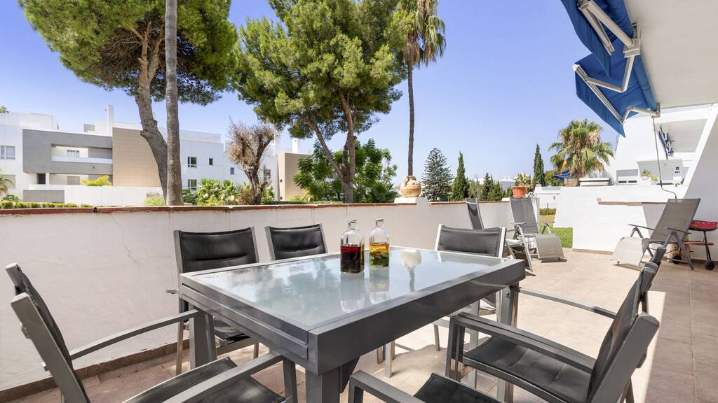 Wohnung zum Kauf 680.000 € 4 Zimmer 113 m² Nueva Andalucia 29660