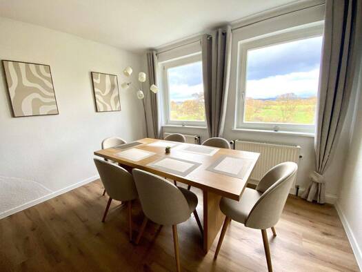 Wohnung zur Miete 895 € 3,5 Zimmer 100 m² 3. Geschoss Erlesmühle 1 Erlesmühle Großheirath 96269