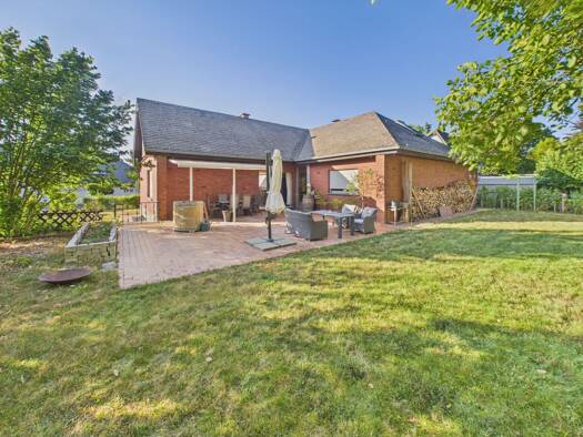 Einfamilienhaus zum Kauf 575.000 € 10 Zimmer 260 m² 950 m² Grundstück Stahl Bitburg 54634
