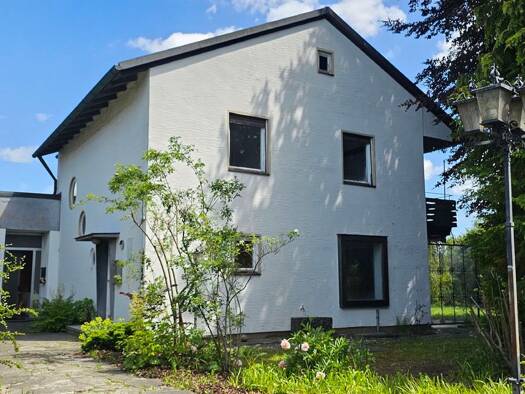 Einfamilienhaus zum Kauf 485.000 € 6 Zimmer 160 m² 1.321 m² Grundstück St.-Kunigunden-Straße 3 Hollfeld Hollfeld 96142