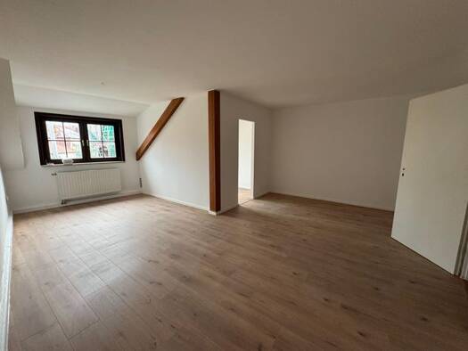 Wohnung zur Miete 650 € 2 Zimmer 68 m² Geschoss 3/4 frei ab 01.04.2026 Kahla 07768