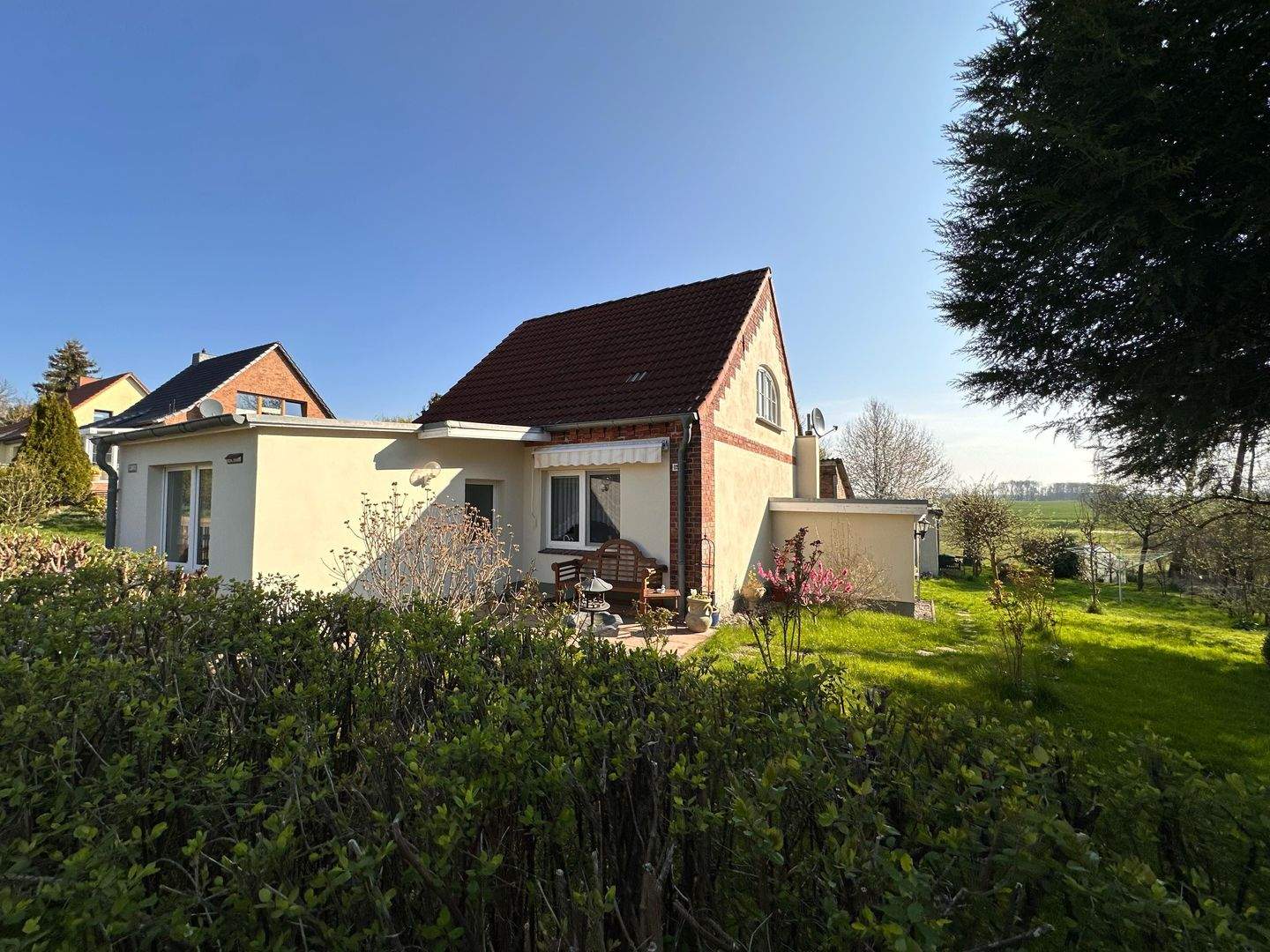 Immobilie in Poseritz - Idyllisch Wohnen im besonderen Ambiente - Bild 0