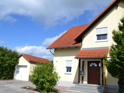 Doppelhaushälfte zum Kauf 355.000 € 4 Zimmer 120 m² 396 m² Grundstück frei ab sofort Solnhofen 91807