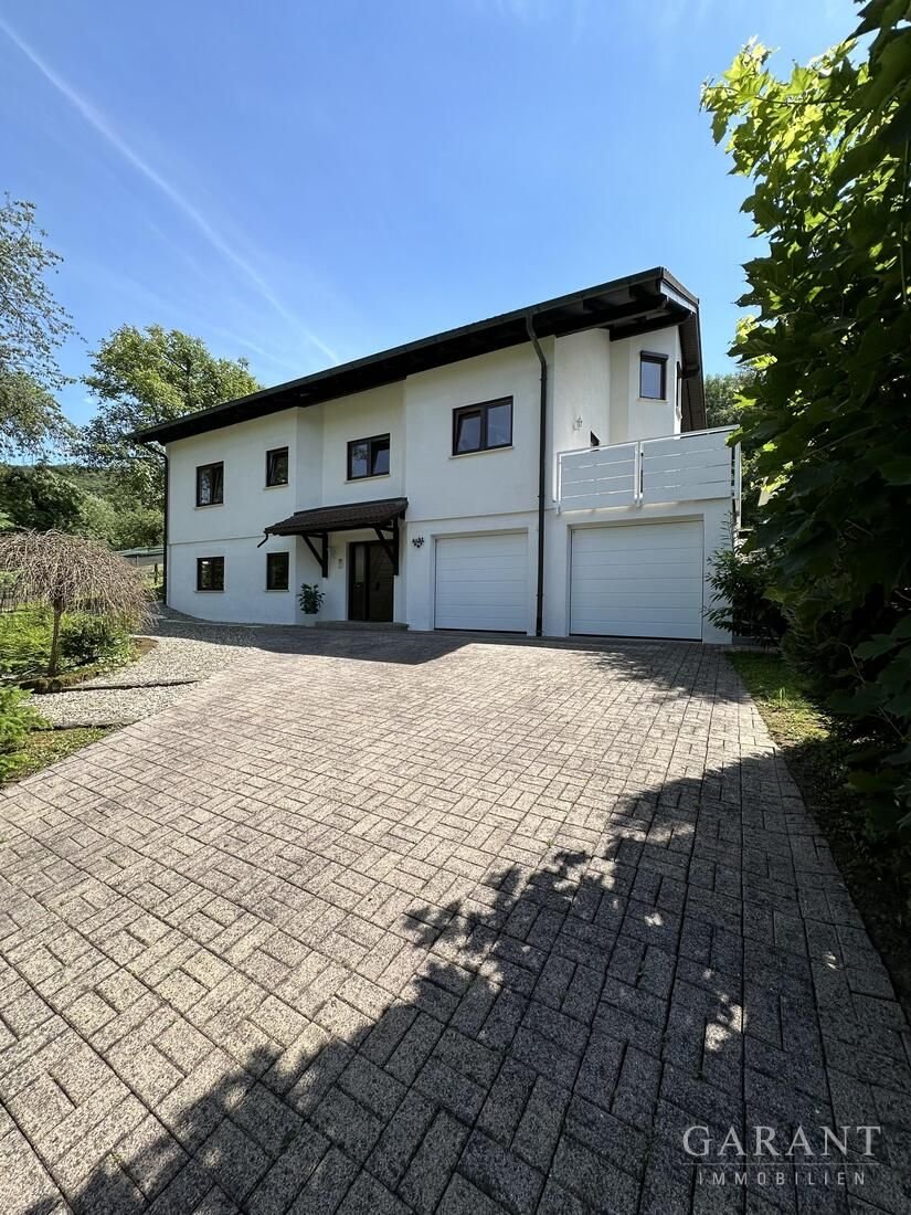 Einfamilienhaus zum Kauf 1.100.000 € 10 Zimmer 238 m²<br/>Wohnfläche 1.247 m²<br/>Grundstück Jettenbach Beilstein 71717