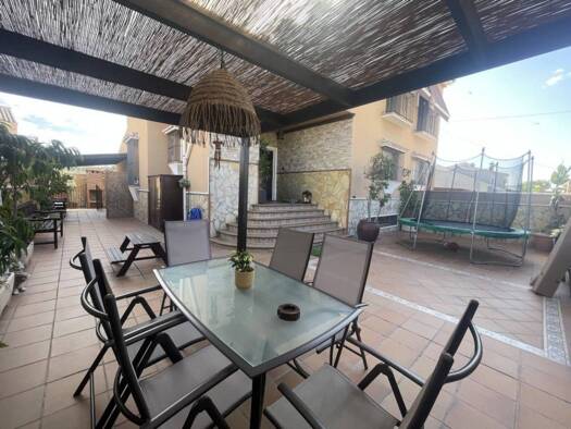 Villa zum Kauf 650.000 € 4 Zimmer 298 m² 276 m² Grundstück Vélez-Málaga 29700