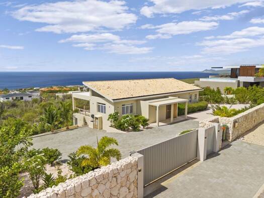 Haus zum Kauf 1.295.000 $ 245 m² 2.127 m² Grundstück crown west 239 Bonaire