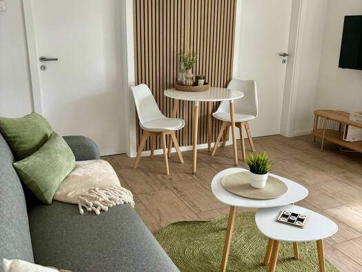 Wohnung zur Miete 1.350 € 2 Zimmer 40 m² Geschoss 2/3 frei ab 01.12.2026 Cloppenburger Straße 420 Kreyenbrück Oldenburg 26133