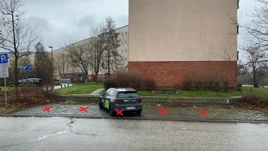 Außenstellplatz zur Miete provisionsfrei 35 € Groß Klein Rostock 18109