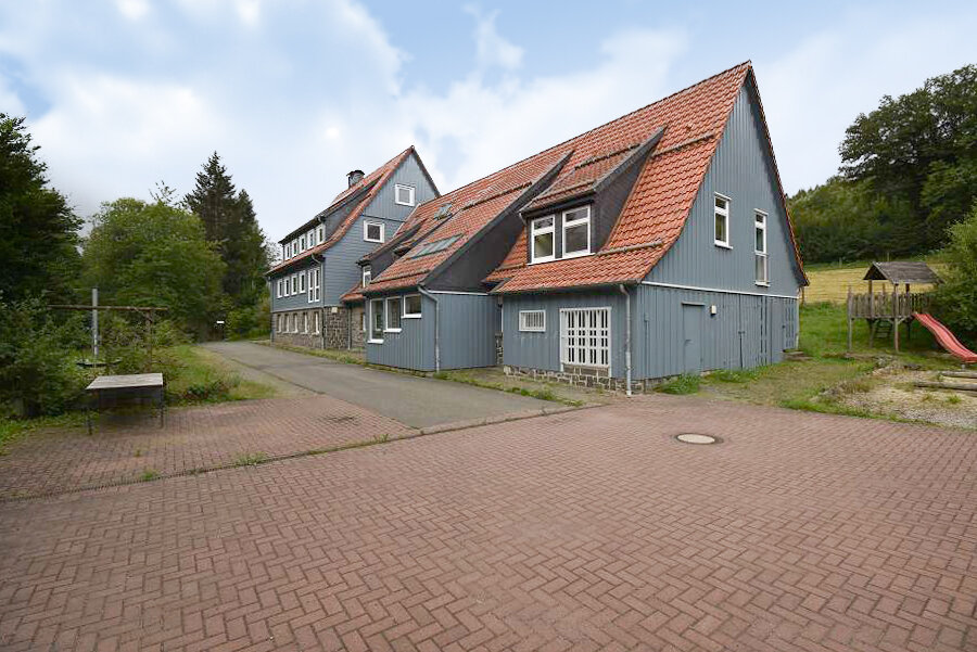 Einfamilienhaus zum Kauf 300.000 € 23 Zimmer 500 m²<br/>Wohnfläche 6.025 m²<br/>Grundstück Schulenberg Schulenberg im Oberharz 38707