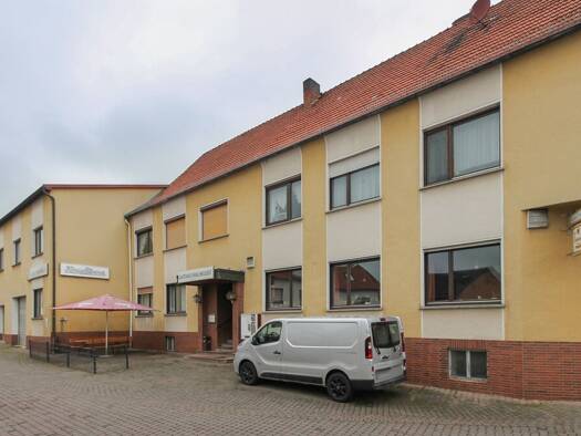 Haus zum Kauf 99.000 € 70 m² 1.097 m² Grundstück Ufhausen Eiterfeld 36132