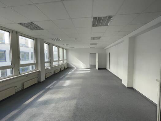 Büro zur Miete provisionsfrei teilbar von 19 m² bis 100 m² Ohmstraße 1 Lohhof Unterschleißheim 85716