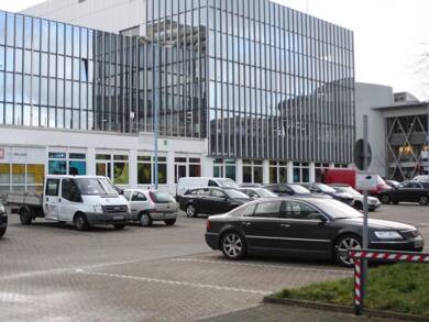 Garage zur Miete 65 € Görlitzer Straße 2 Hammfeld Neuss 41460
