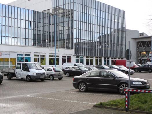 Garage zur Miete 65 € Görlitzer Straße 2 Hammfeld Neuss 41460