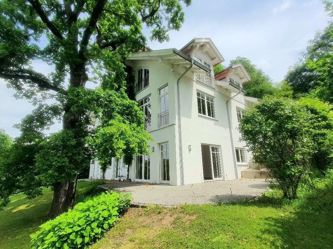 Villa zur Miete 4.516 € 8 Zimmer 300 m²<br/>Wohnfläche ab sofort<br/>Verfügbarkeit Herrsching Herrsching am Ammersee 82211