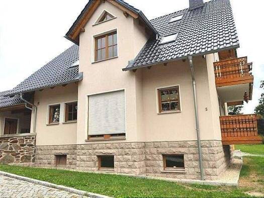 Wohnung zur Miete 600 € 2 Zimmer 80 m² EG frei ab sofort Thalheim/Erzgebirge 09380