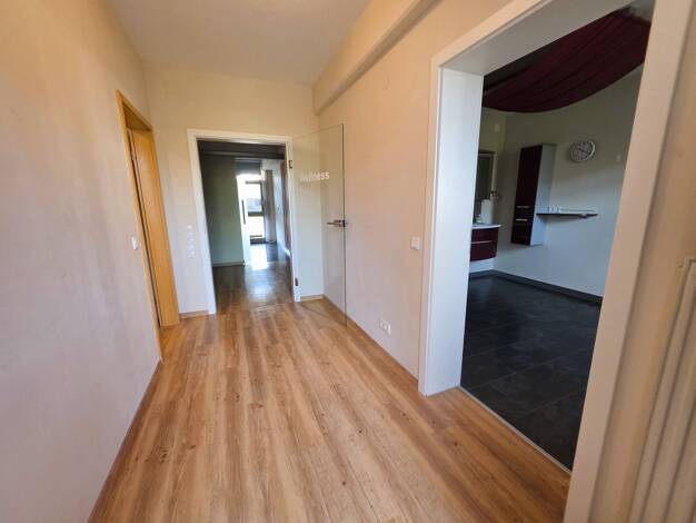 Wohnung zum Kauf 164.900 € 3 Zimmer 75,3 m² frei ab sofort Heilsbronn Heilsbronn 91560