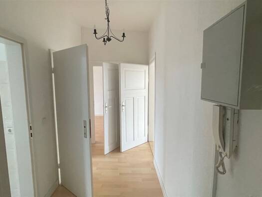 Wohnung zur Miete 260 € 2 Zimmer 52 m² 1. Geschoss frei ab sofort Frankenberger Straße 175 Ebersdorf Chemnitz 09131