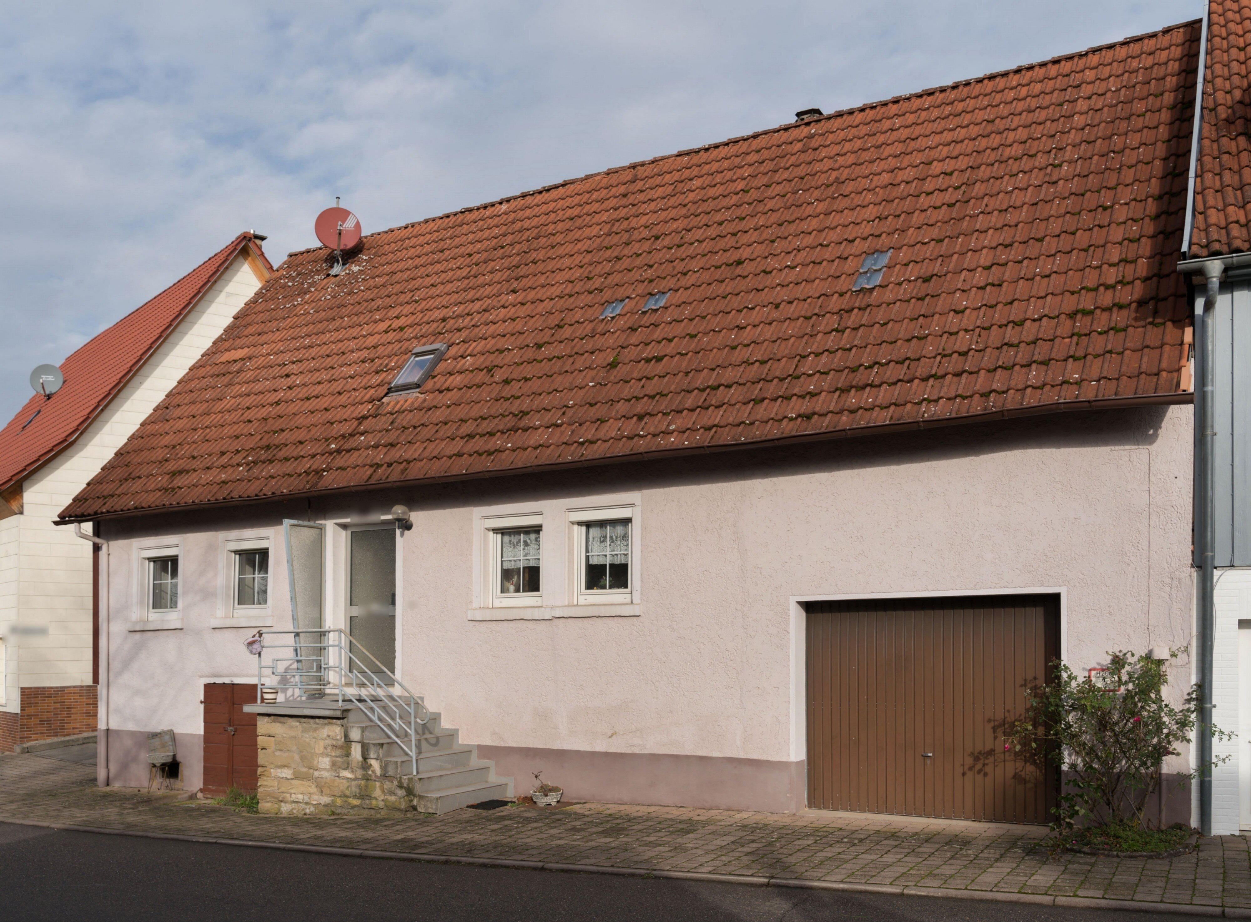 Einfamilienhaus zum Kauf 224.000 € 3 Zimmer 95 m²<br/>Wohnfläche 921 m²<br/>Grundstück 01.01.2025<br/>Verfügbarkeit Adersbach Sinsheim 74889