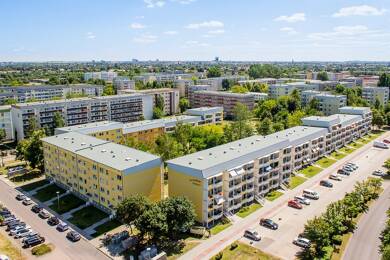 Wohnung zur Miete 410 € 3 Zimmer 71,6 m² 1. Geschoss frei ab 16.06.2025 Hans-Grade-Str. 24 Gneisenauring Magdeburg 39130