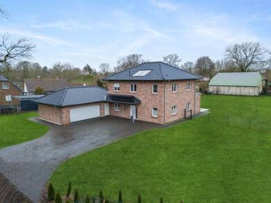 Einfamilienhaus zum Kauf 4 Zimmer 237 m² 3.259 m² Grundstück Fedderingen 25779