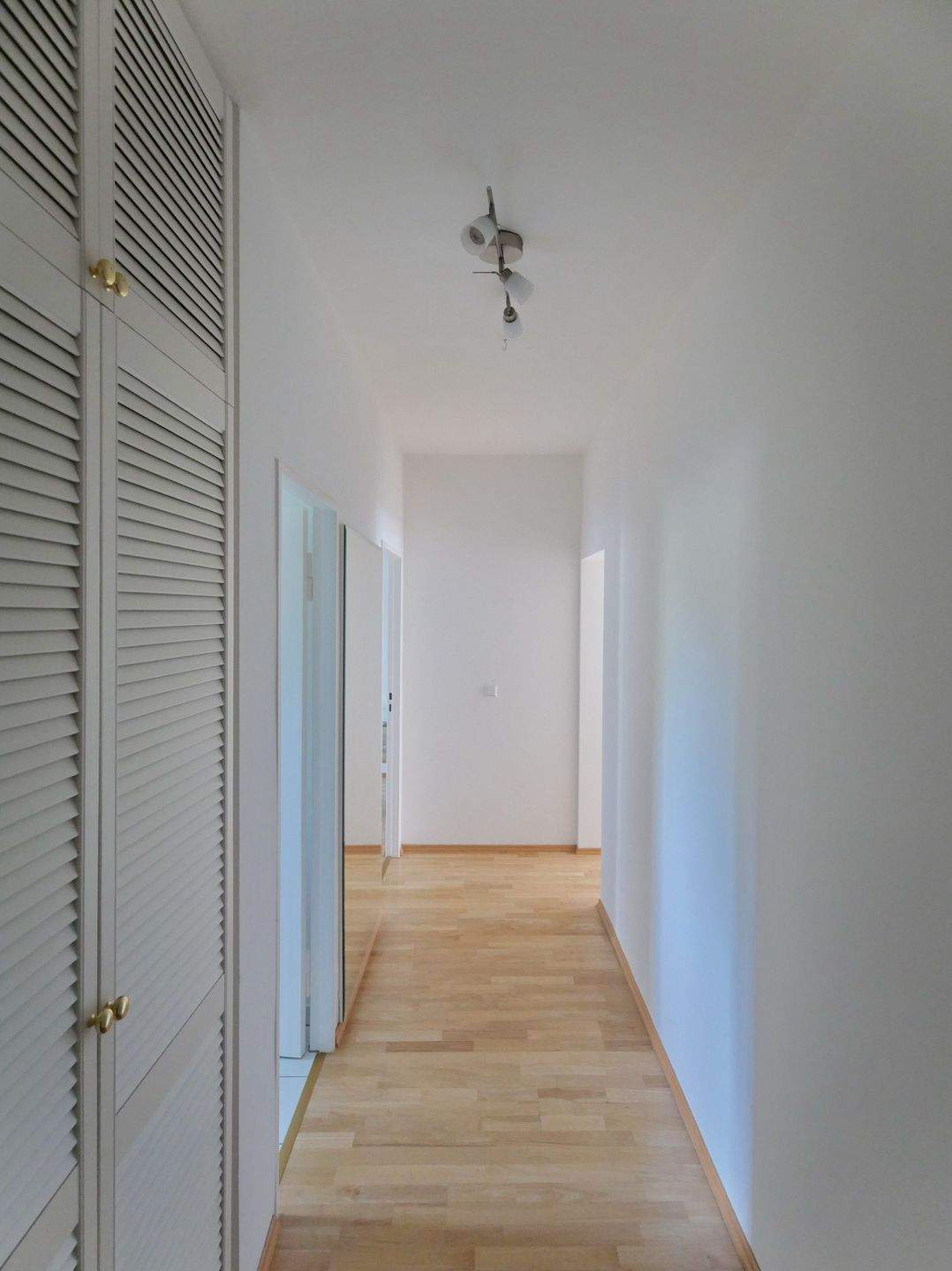 Property thumbnail 19