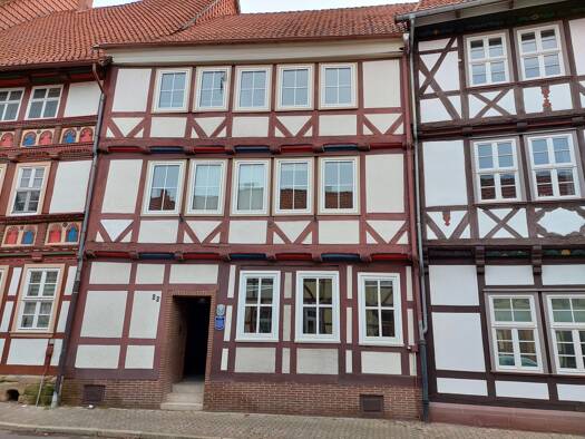 Mehrfamilienhaus zum Kauf 135.000 € 352,5 m² 262 m² Grundstück frei ab sofort Steinstraße 22 Duderstadt 37115