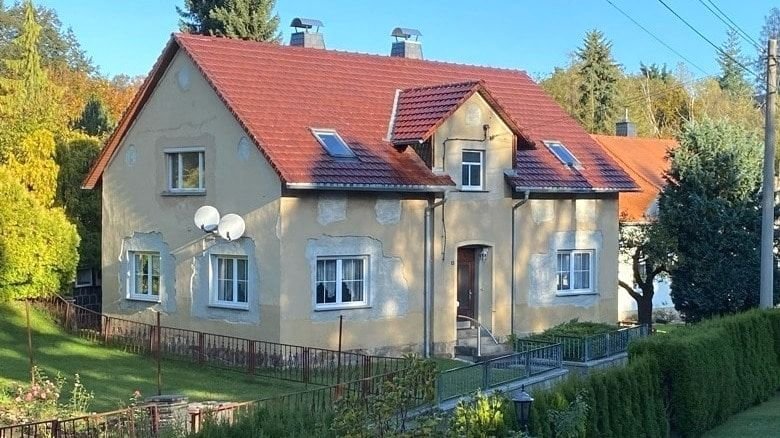 Einfamilienhaus zum Kauf provisionsfrei 69.900 € 6 Zimmer 155 m²<br/>Wohnfläche 270 m²<br/>Grundstück Neusalza-Spremberg Neusalza-Spremberg 02742