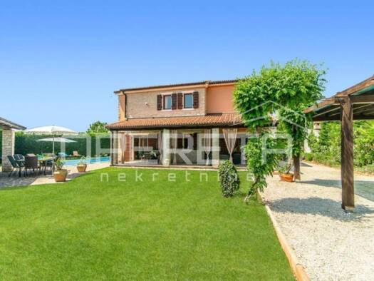 Haus zur Miete 3.000 € 5 Zimmer 165 m² Svetvincenat