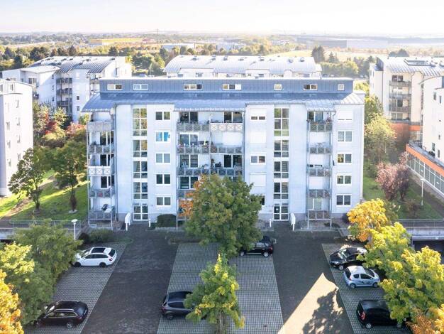 Studio zum Kauf provisionsfrei 51.800 € 1 Zimmer 29 m² 2. Geschoss Großkugel 06184