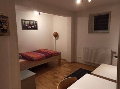 Wohnung zur Miete 470 € 1 Zimmer 35 m² Fabristraße 5 Michelsberg Ulm 89075