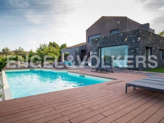 Villa zum Kauf 1.450.000 € 8 Zimmer 183 m² 1.246 m² Grundstück frei ab sofort Via Oliva San Mauro 47B Aci Catena 95022