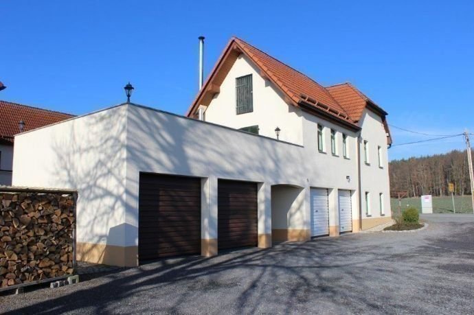 Bauernhaus zum Kauf als Kapitalanlage geeignet 560.000 € 17 Zimmer 450 m²<br/>Wohnfläche 8.000 m²<br/>Grundstück Geheege Geroda 07819