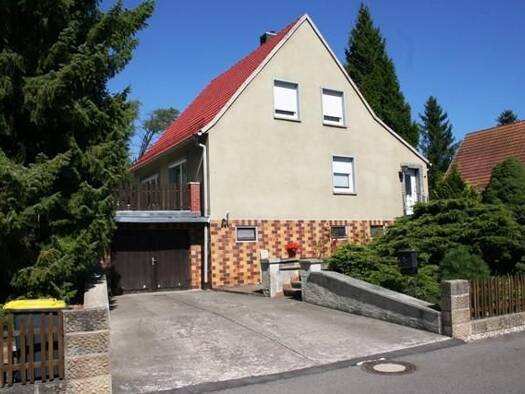 Einfamilienhaus zur Miete 880 € 5 Zimmer 110 m² 853 m² Grundstück frei ab sofort Perba Nossen 01683