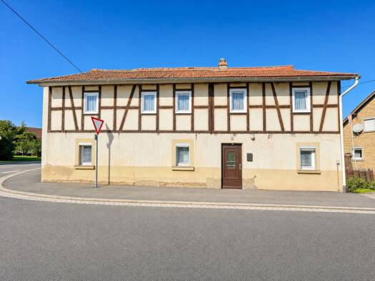 Einfamilienhaus zum Kauf 118.000 € 7 Zimmer 90 m² 124 m² Grundstück frei ab sofort Aidhausen Aidhausen 97491