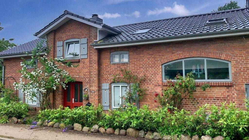 Einfamilienhaus zum Kauf 549.500 € 6 Zimmer 230 m² 1.600 m² Grundstück Damlos 23738