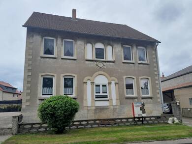 Mehrfamilienhaus zum Kauf als Kapitalanlage geeignet 249.000 € 13 Zimmer 360 m² 888 m² Grundstück Thüste Salzhemmendorf 31020